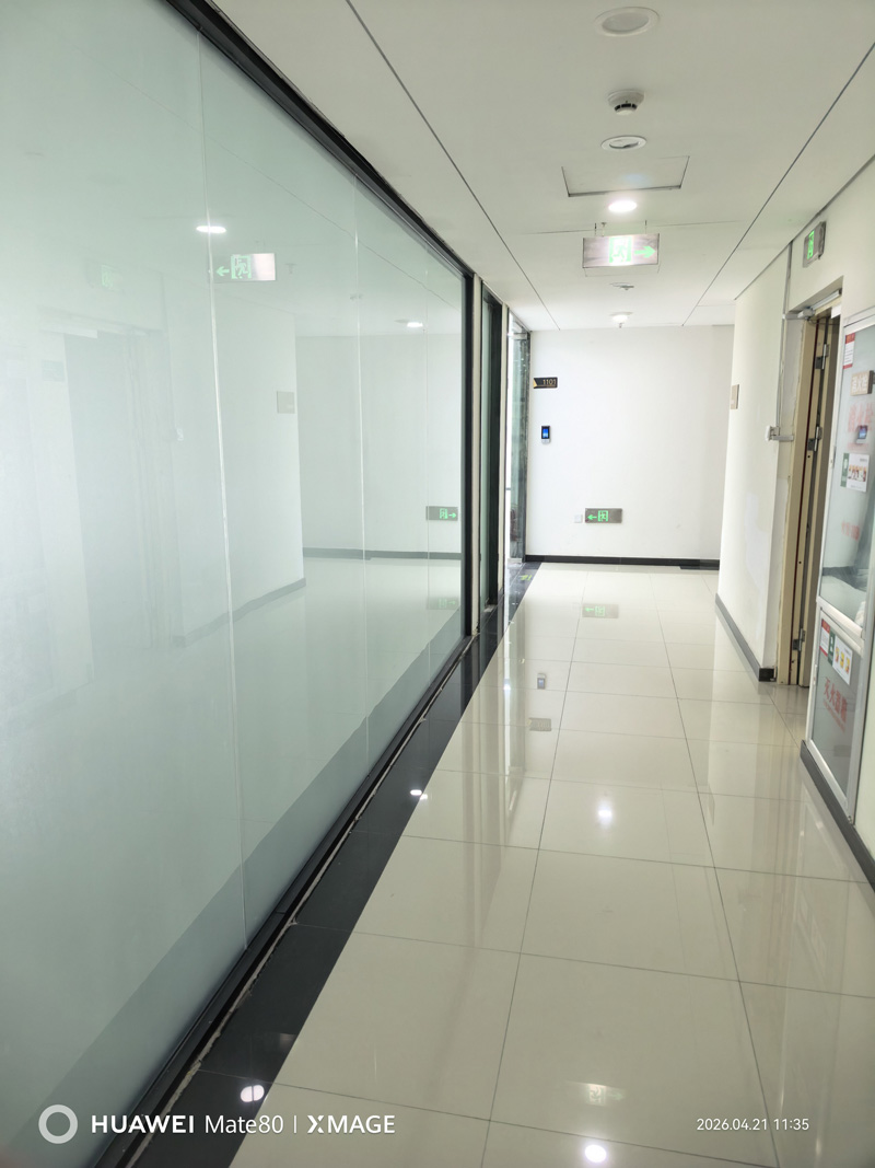 济南玻璃隔断厂家