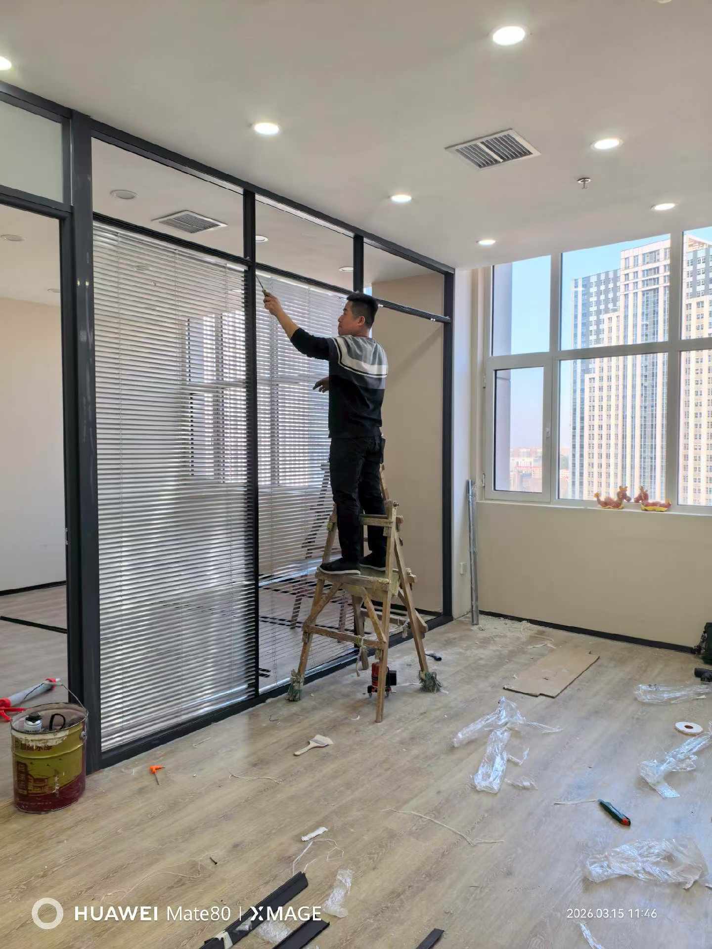 办公室玻璃高隔间定制