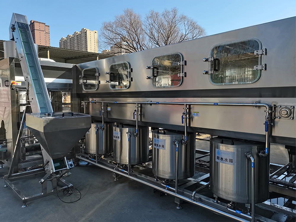 900桶全自动灌装机