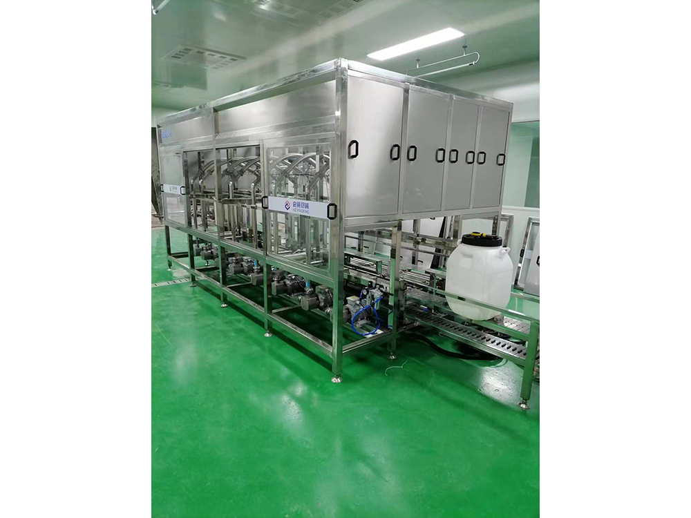 八头果汁灌装机