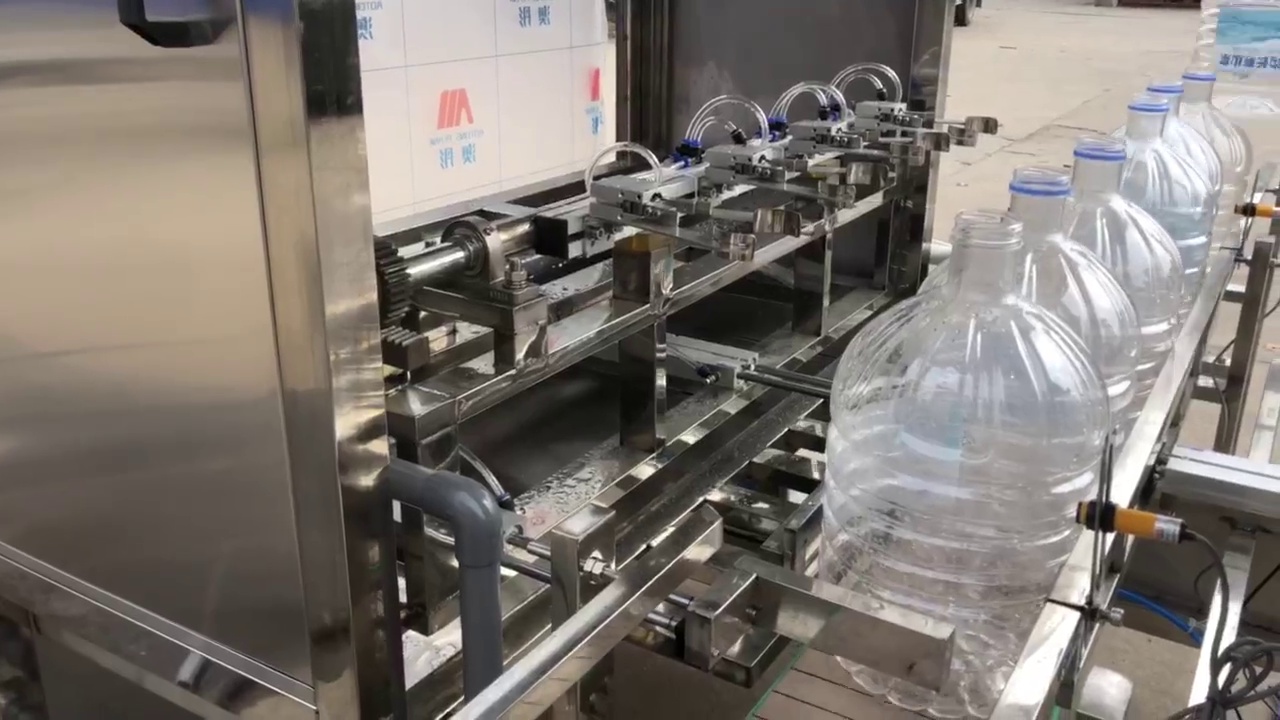 一次性桶冲瓶设备