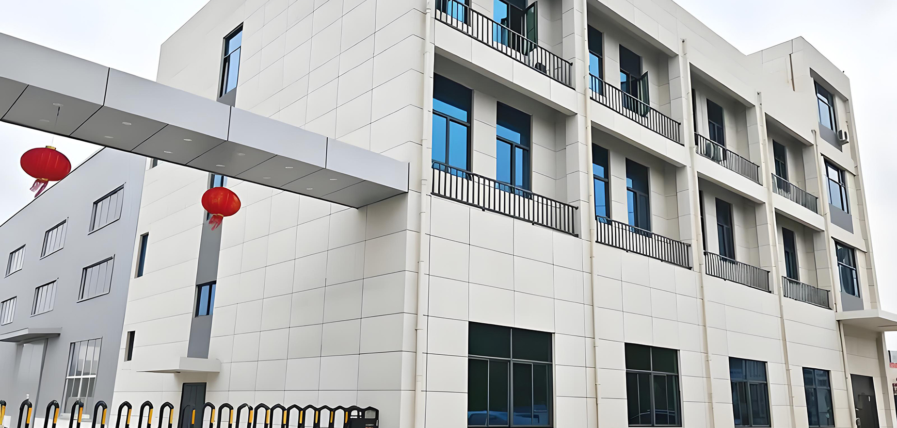 江苏佰发交通设施有限公司