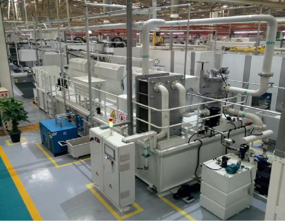 重卡转向节生产线现场