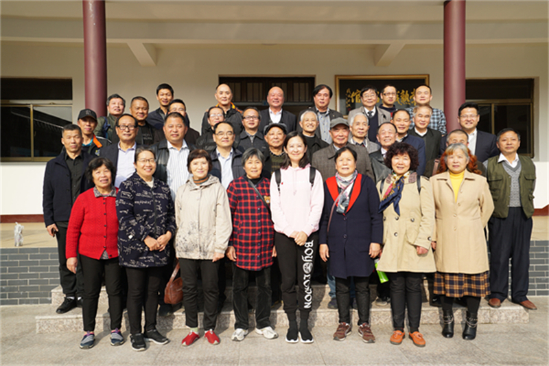 2018年12月1日，本会全体会员在常熟钱氏名人馆留影