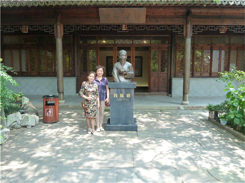 2014年6月14日，钱陈群第三十四孙女钱蓉蓉来清芬堂寻根问祖