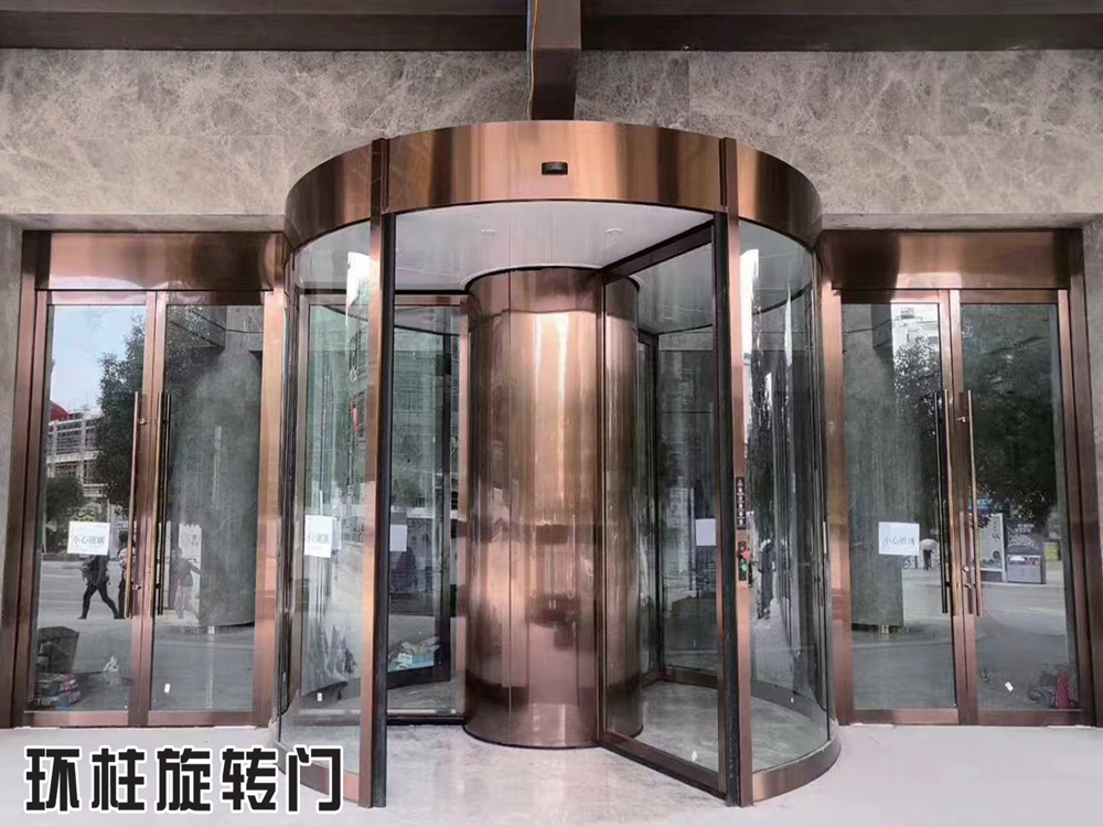 酒店旋转门
