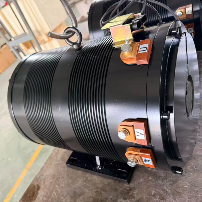 96V AC 25kW Frequency Conversion Auxiliary Motor XYQD-25G01 — B3 Foot Mount, with Encoder
