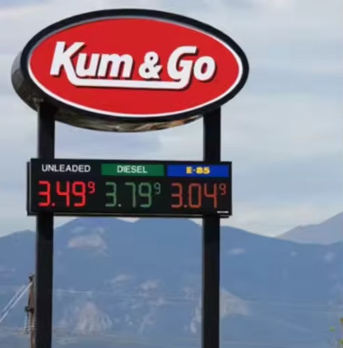 Custom LED Gas Station Pylon Sign & Pole Mounted Structure