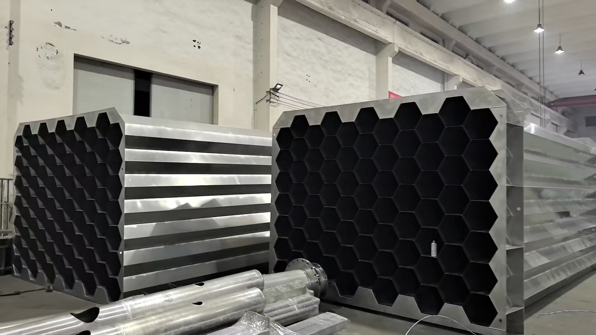 Anode tube