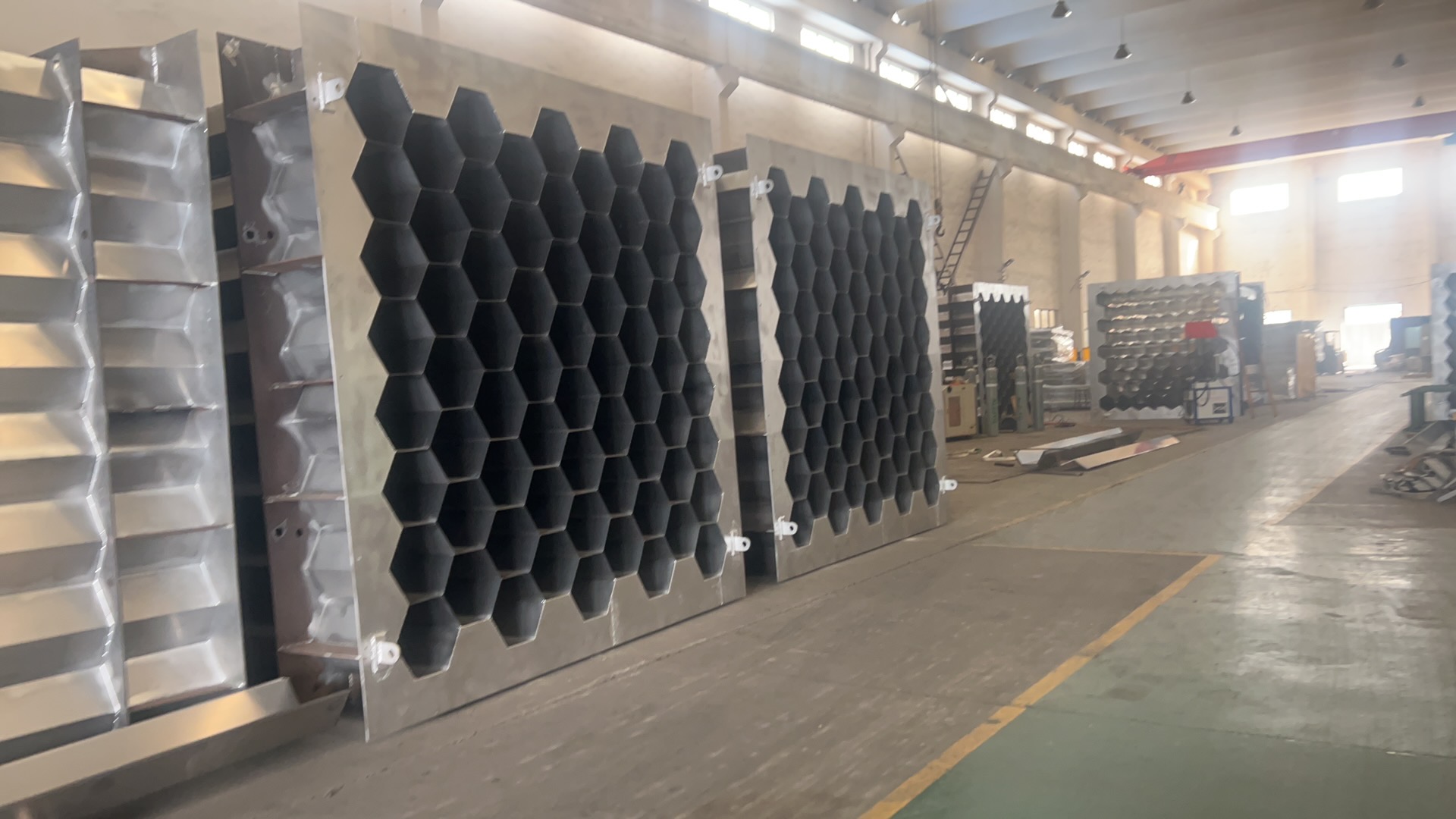 Anode tube