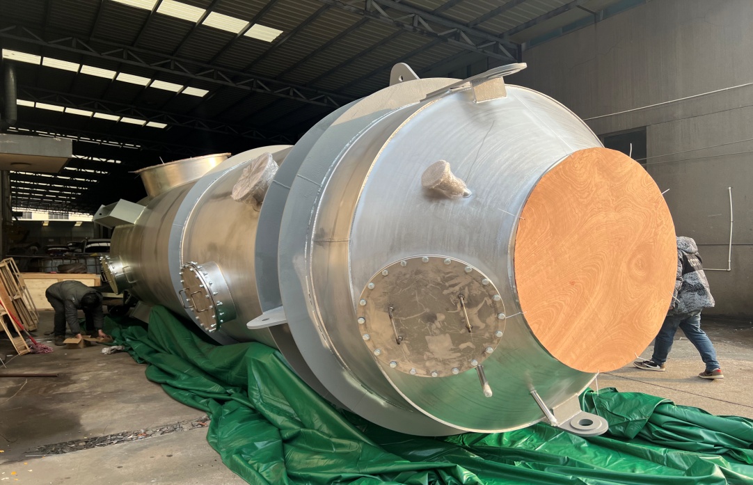 Marine alloy scrubber workshop