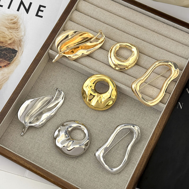 Wholesale Custom Abstract Zinc Alloy Brooch & Lapel Pin (Model: TGI-0005)
