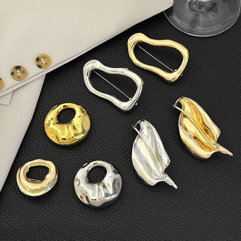 Wholesale Custom Abstract Zinc Alloy Brooch & Lapel Pin (Model: TGI-0005)