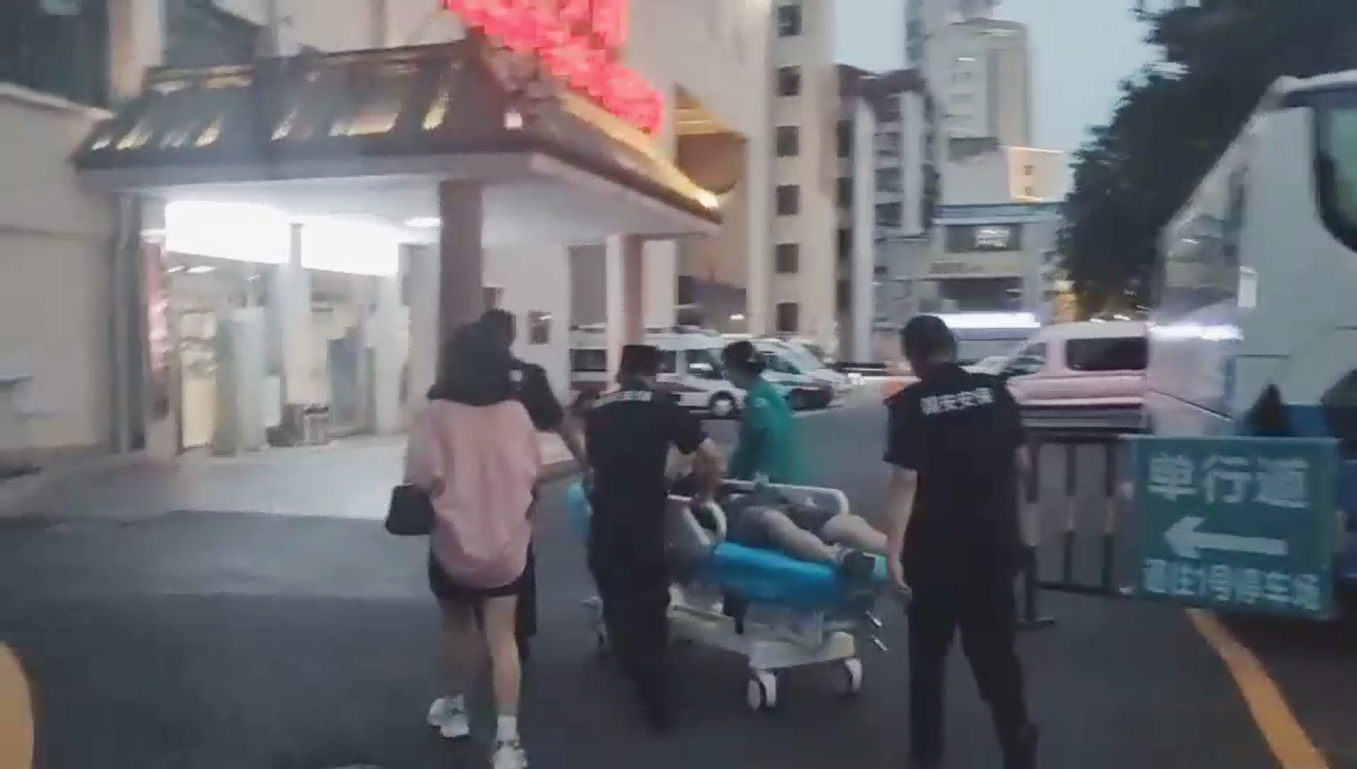 暖心救援！国安科技安保集团襄阳分公司中医医院项目队员显担当