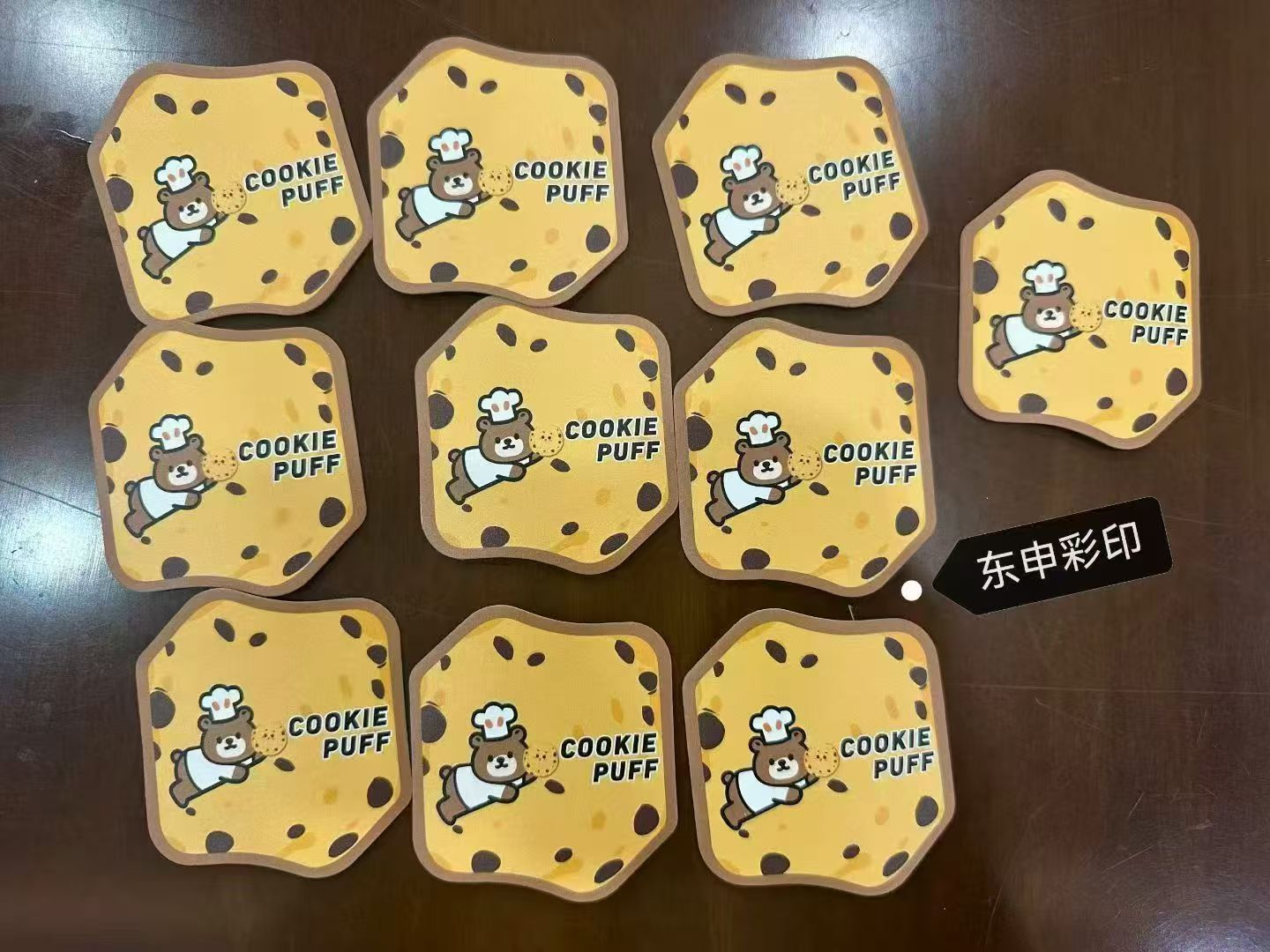 uv平板打印机，软墨硬墨通用，色彩一比一还原