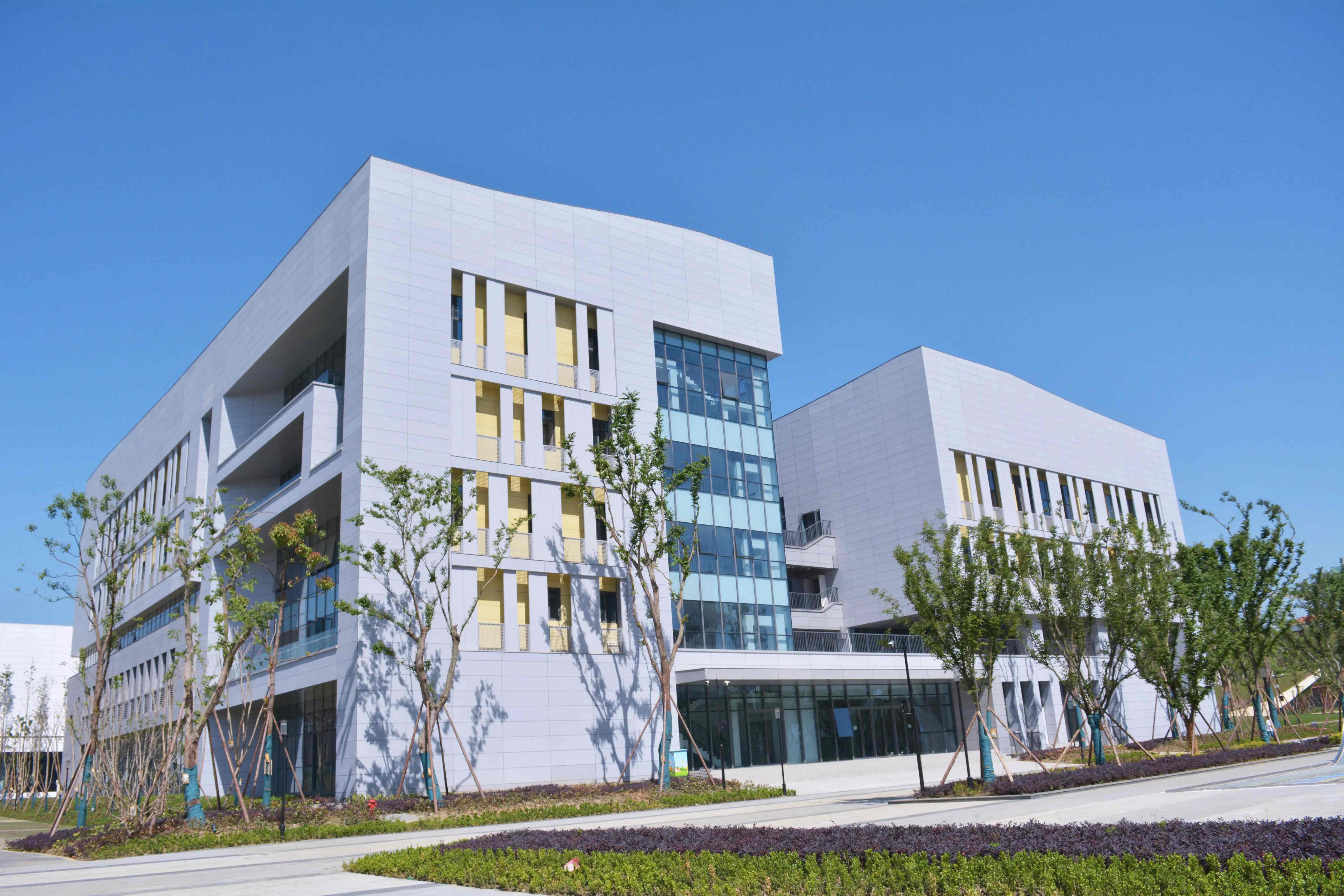 05 Office Block