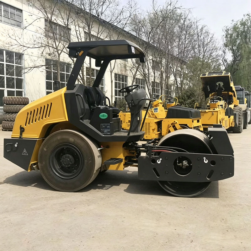 LTS304H全液压单钢轮振动压路机