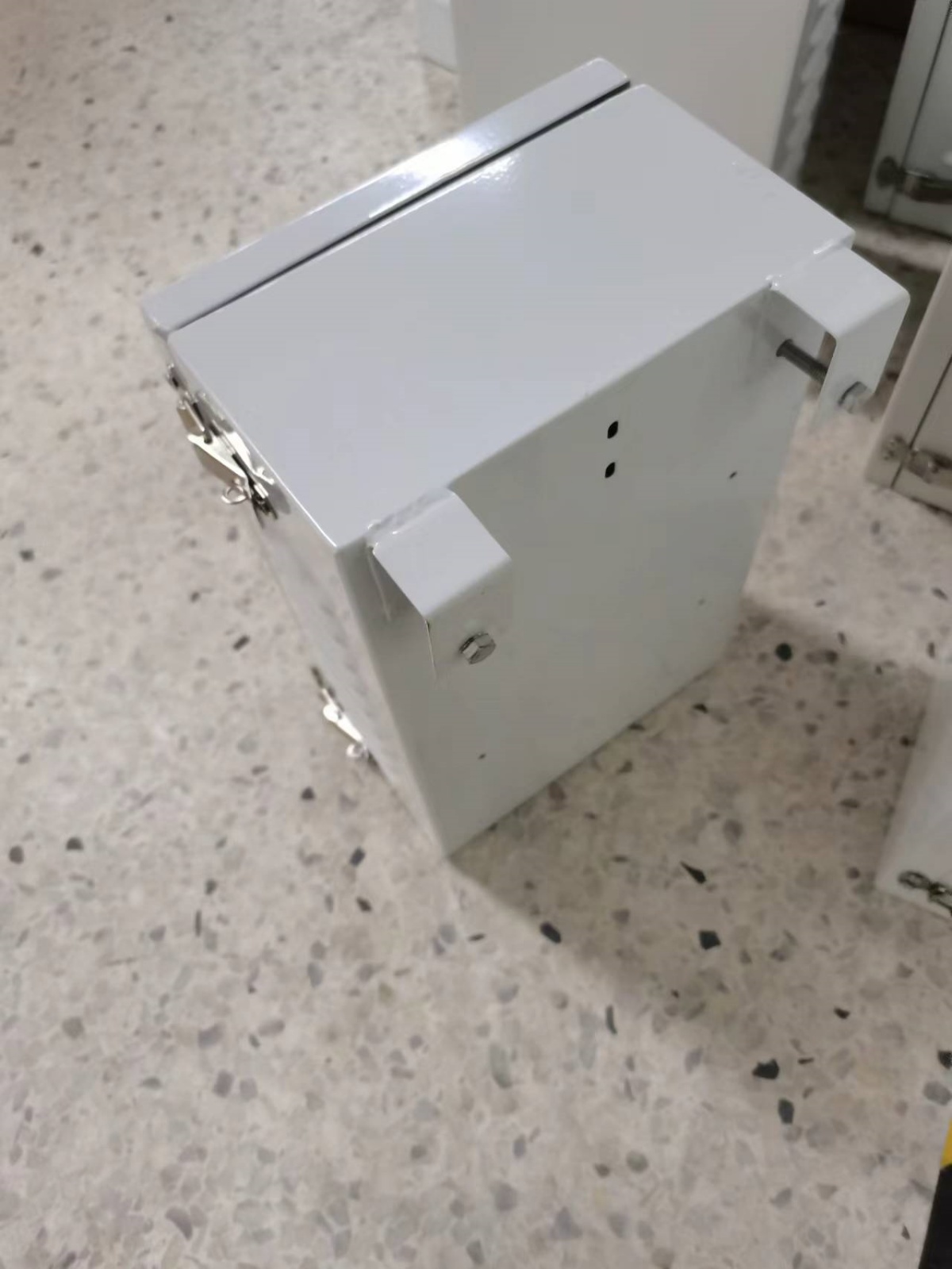柜体1