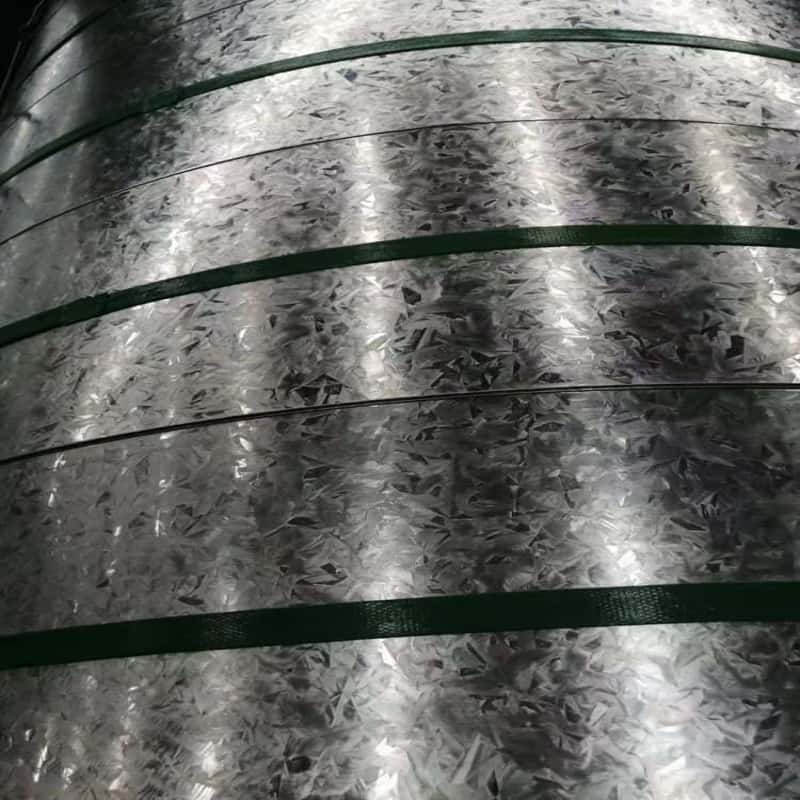 Zinc-plated steel strip with zinc flower
