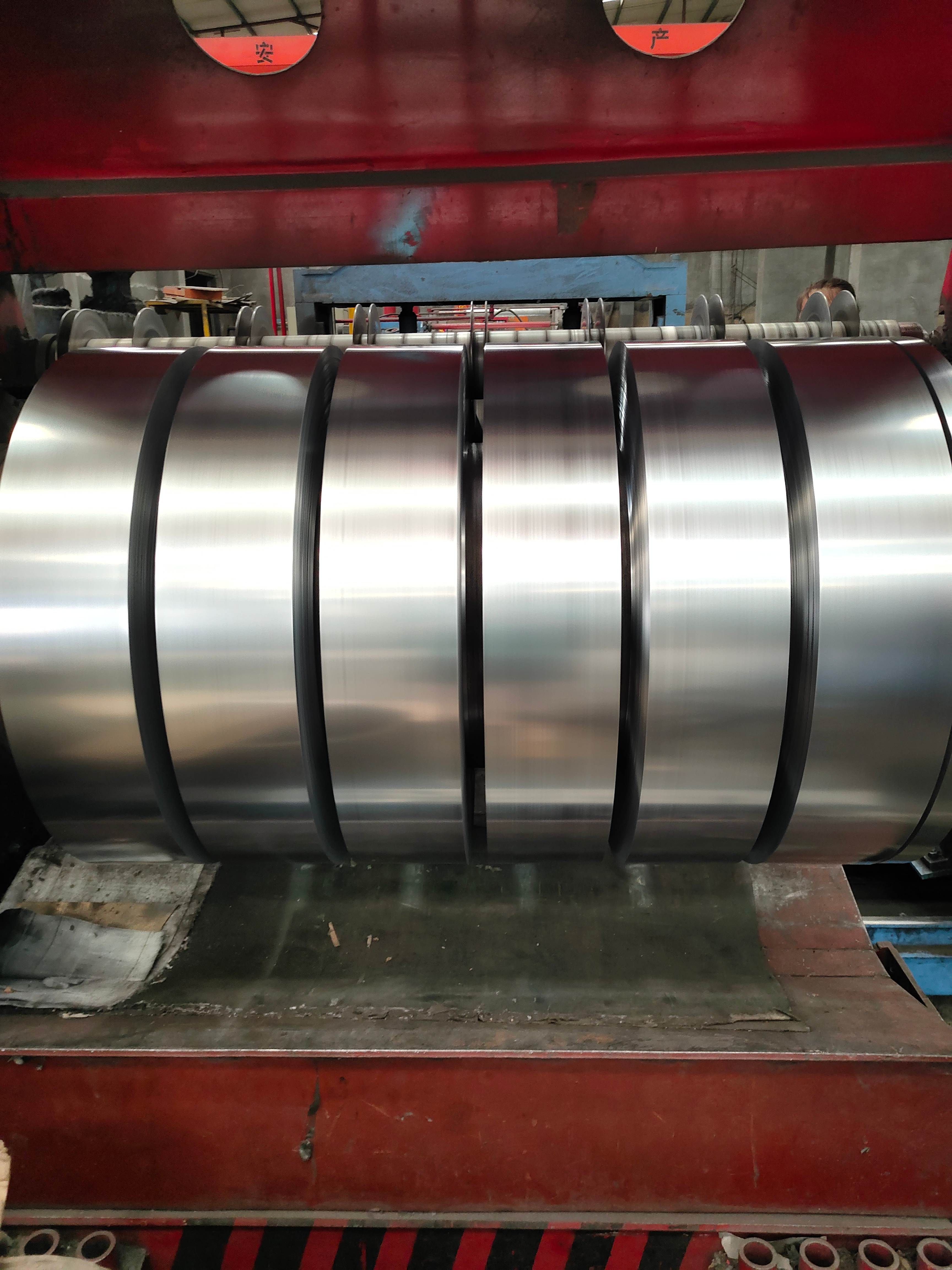 Zero-spangle galvanized steel strip