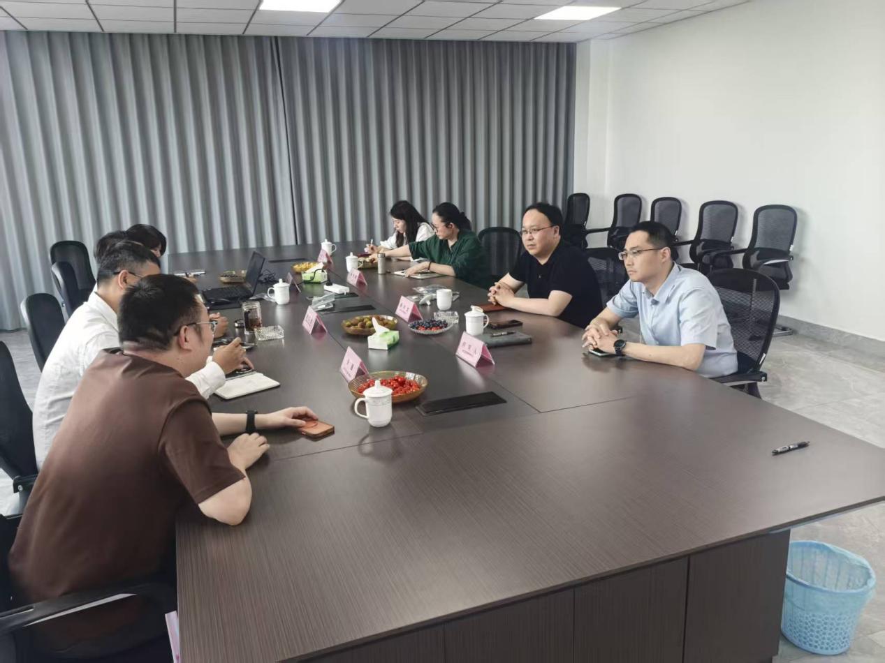 浙江省皮革塑料有限公司莅临我司考察指导 共促产业链协同发展