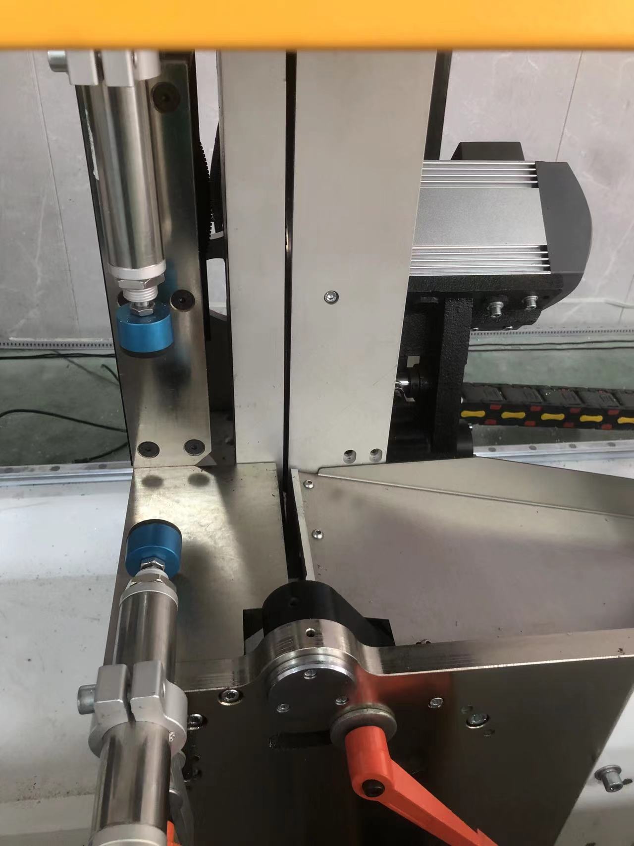 Seth Mirror Curve Precision Cutting Saw