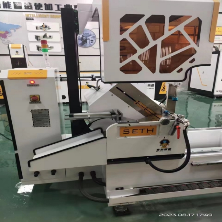 Aluminum profile 550 CNC double head precision cutting saw