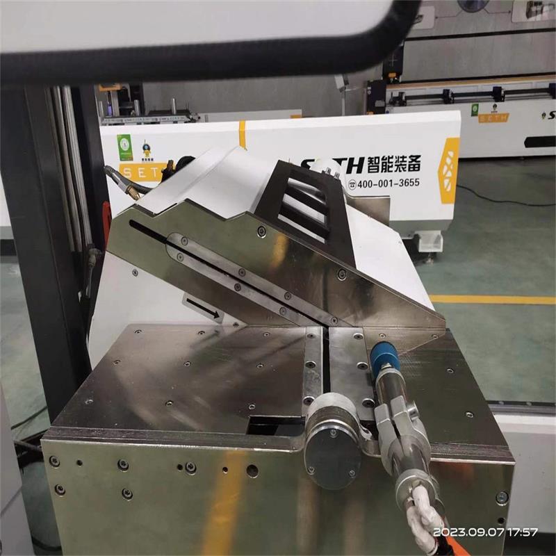 600mm saw blade arbitrary Angle CNC double mitre saw