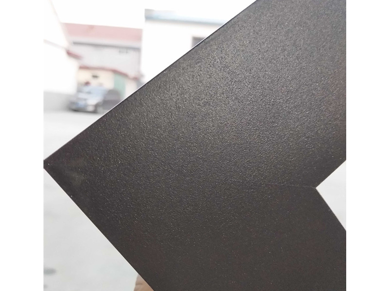 Aluminum door and window sinking digital blade single head angle assembly machine