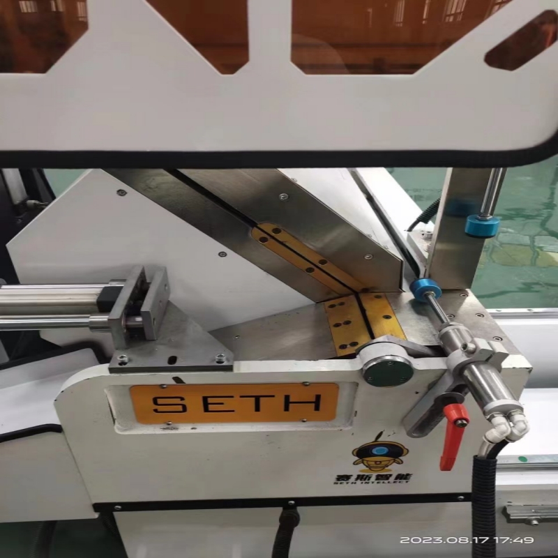 Aluminum profile double-end precision cutting saw