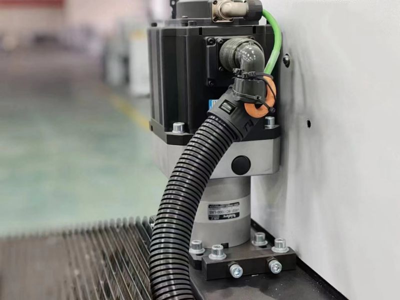 4 axis CNC Machining Center for Aluminum Profile