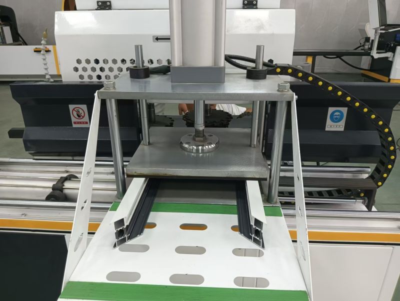 End Milling Machine For Aluminum Profile