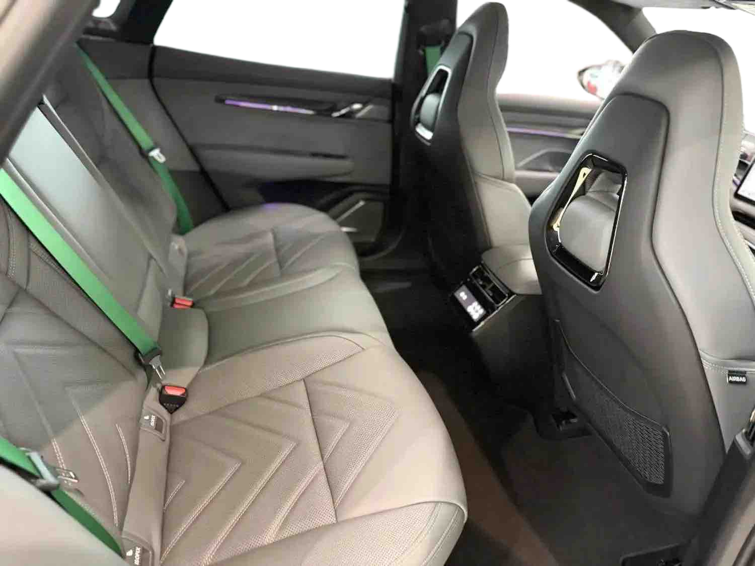 Zeekr 2023 001 WE version 86kwh automatic transmission