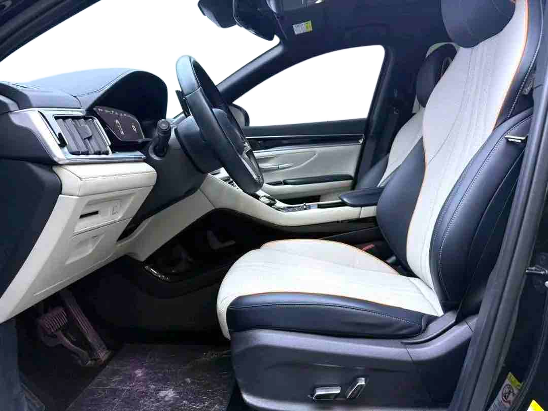 BYD Song PLUS New Energy 2022 Song PLUS DM-i 1.5 Stepless 110KM Flagship PLUS 5G Edition Automatic Transmission