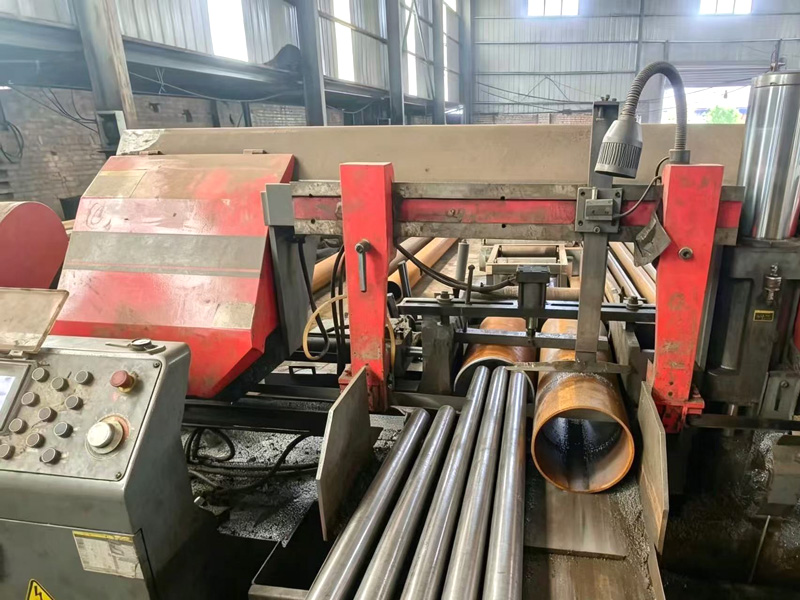 Pipe cutting