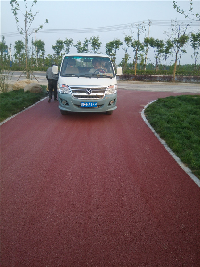 合肥马河桥2015年4月承建合肥市马河桥彩色沥青路面施工工程