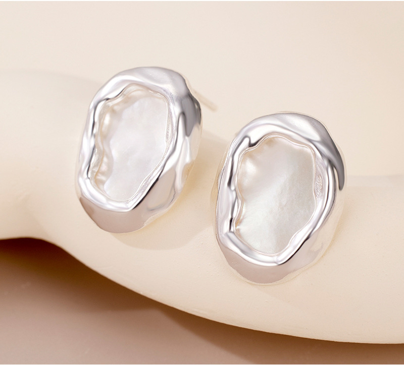 925 Sterling Silver Mother of Pearl Ear Studs | French-Inspired Minimalist Niche Design Earrings for Women
