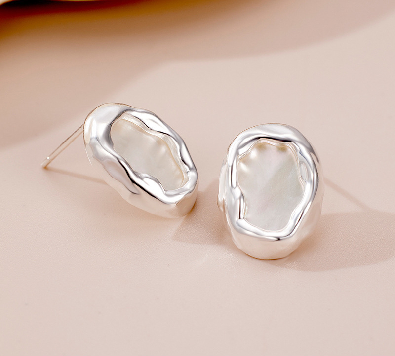 925 Sterling Silver Mother of Pearl Ear Studs | French-Inspired Minimalist Niche Design Earrings for Women