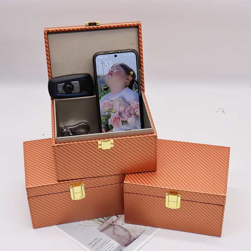 Three-color Faraday Boxes