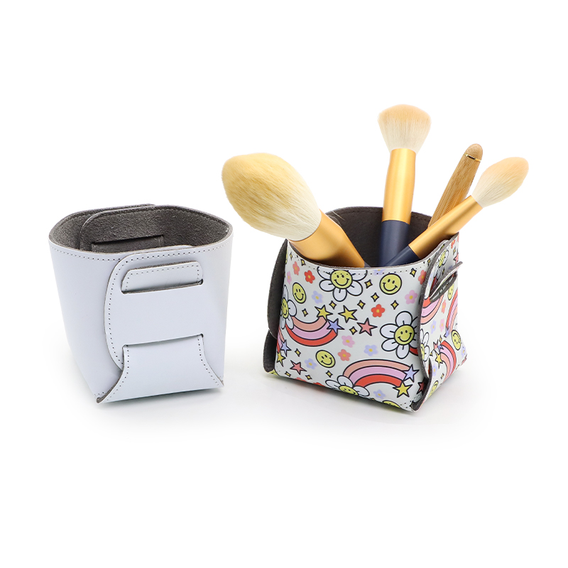 Pen Holder