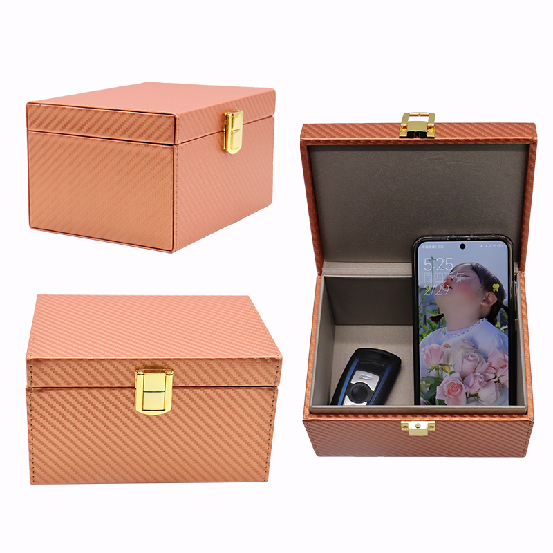 Three-color Faraday Boxes