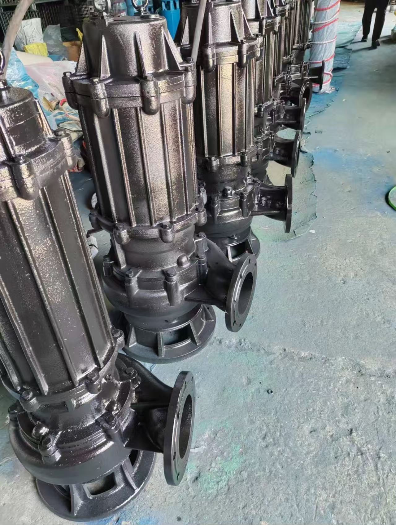 Black Non-clog Submersible Sewage Pump