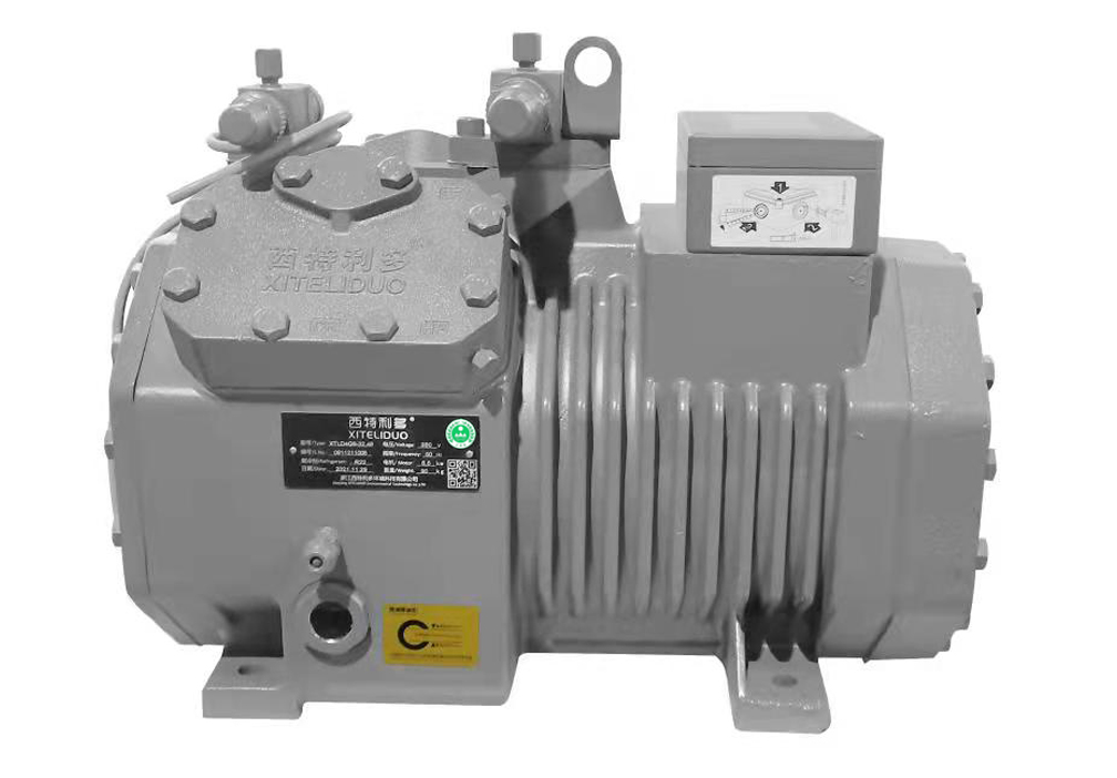 XTLD4D5-26.84 Low Temperature Semi Hermetic Compressor 5HP For Small Food Freezer Room