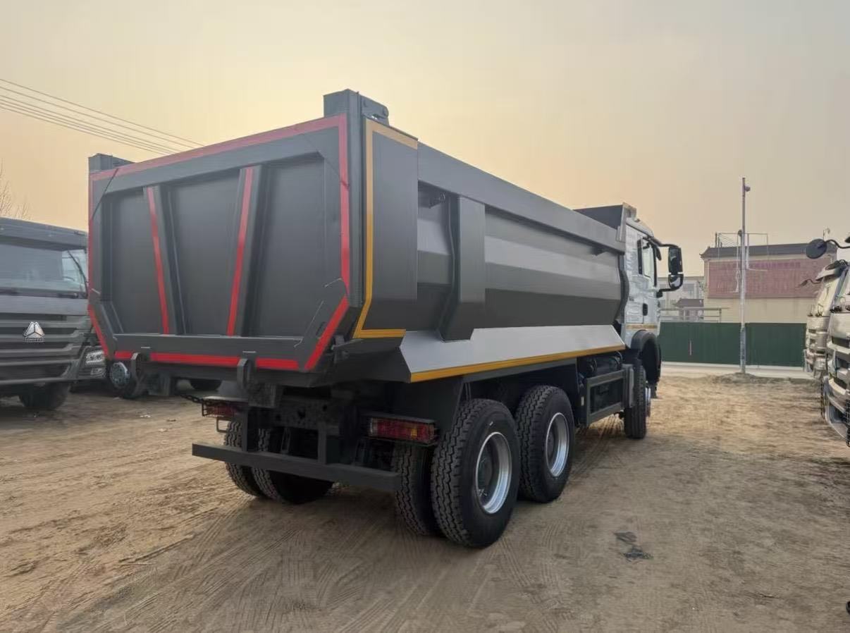 HOWO TX自卸车 6X4