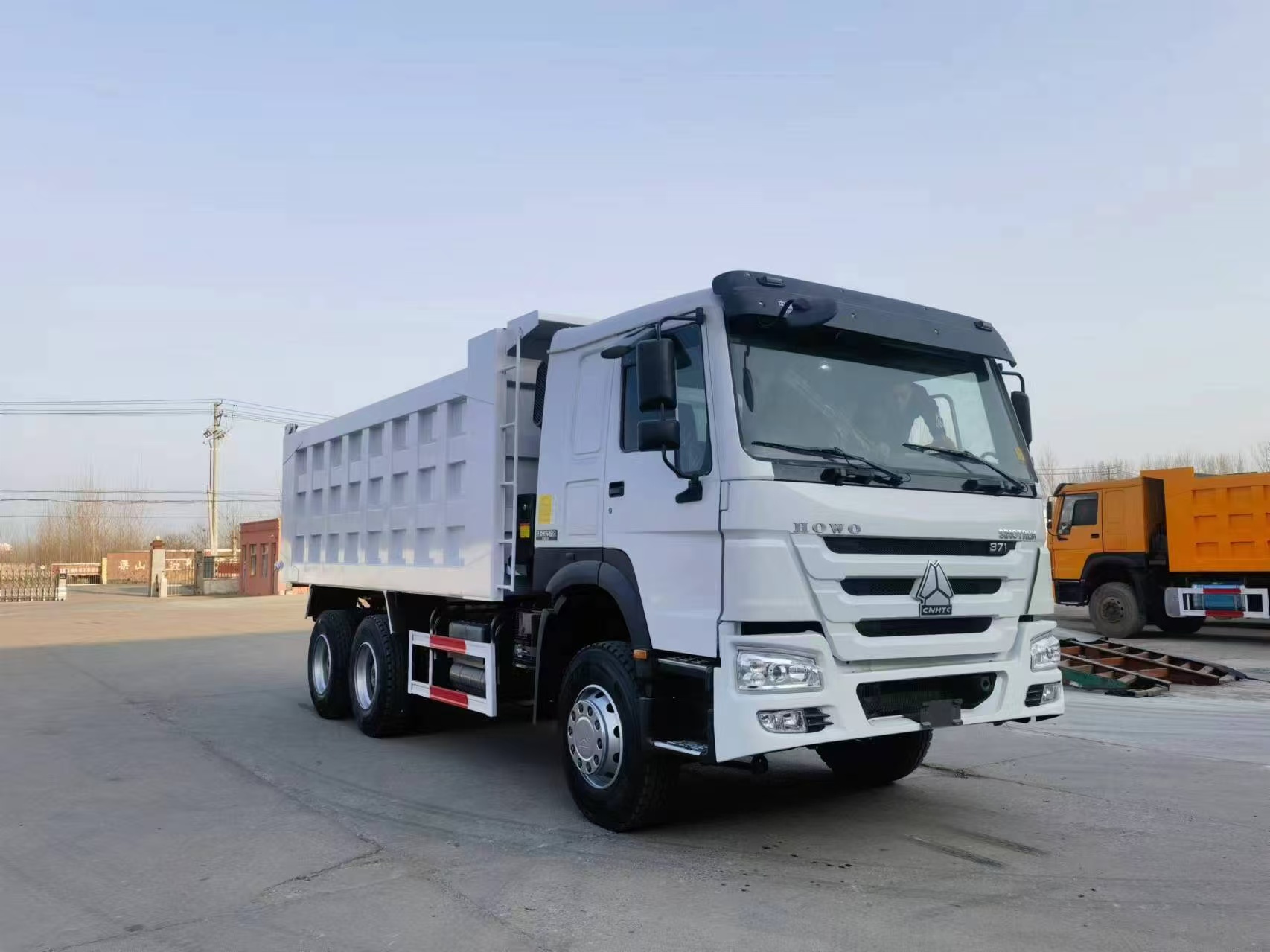 HOWO 自卸车 6X4