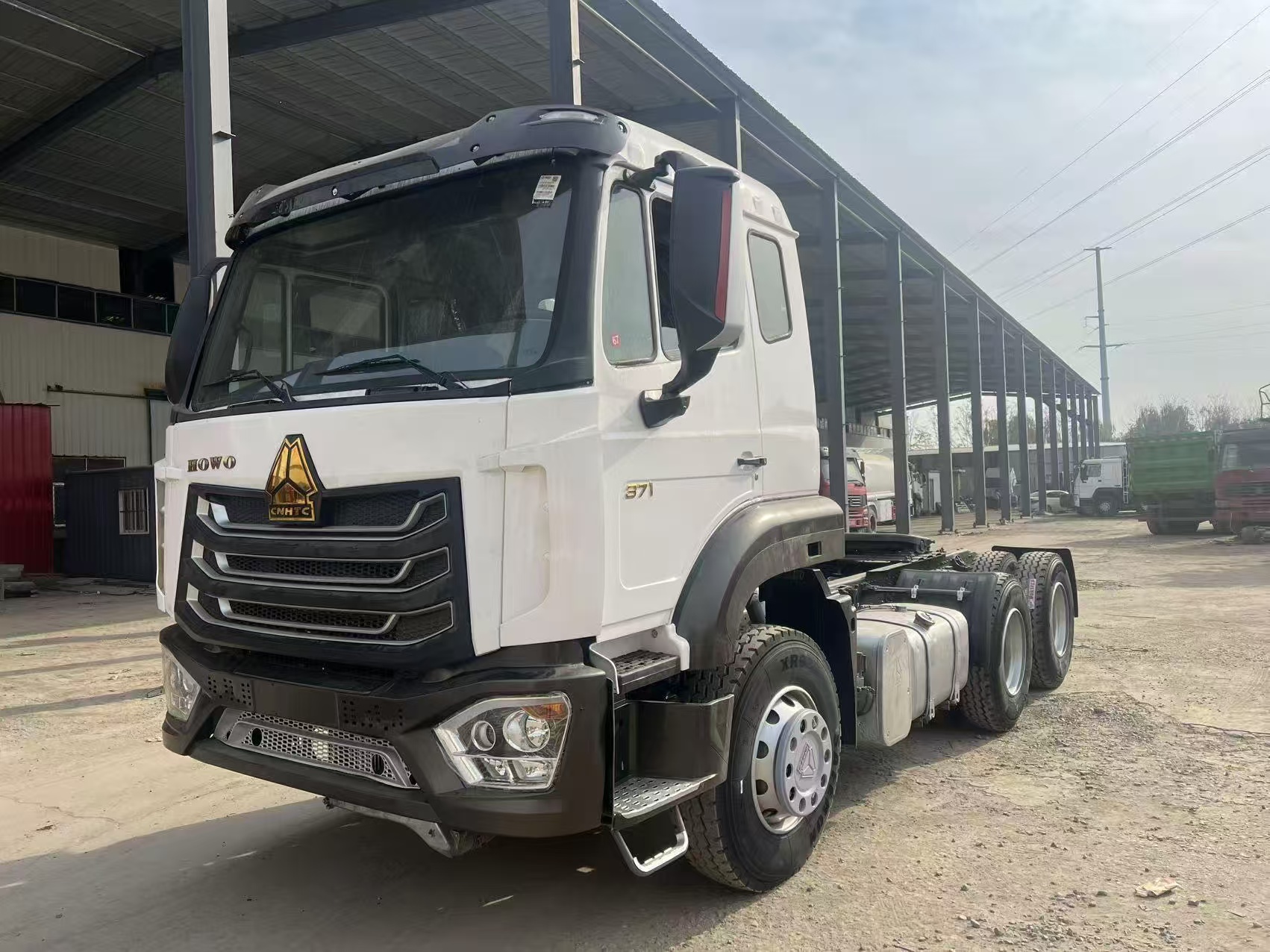 HOWO NX 牵引车 6X4