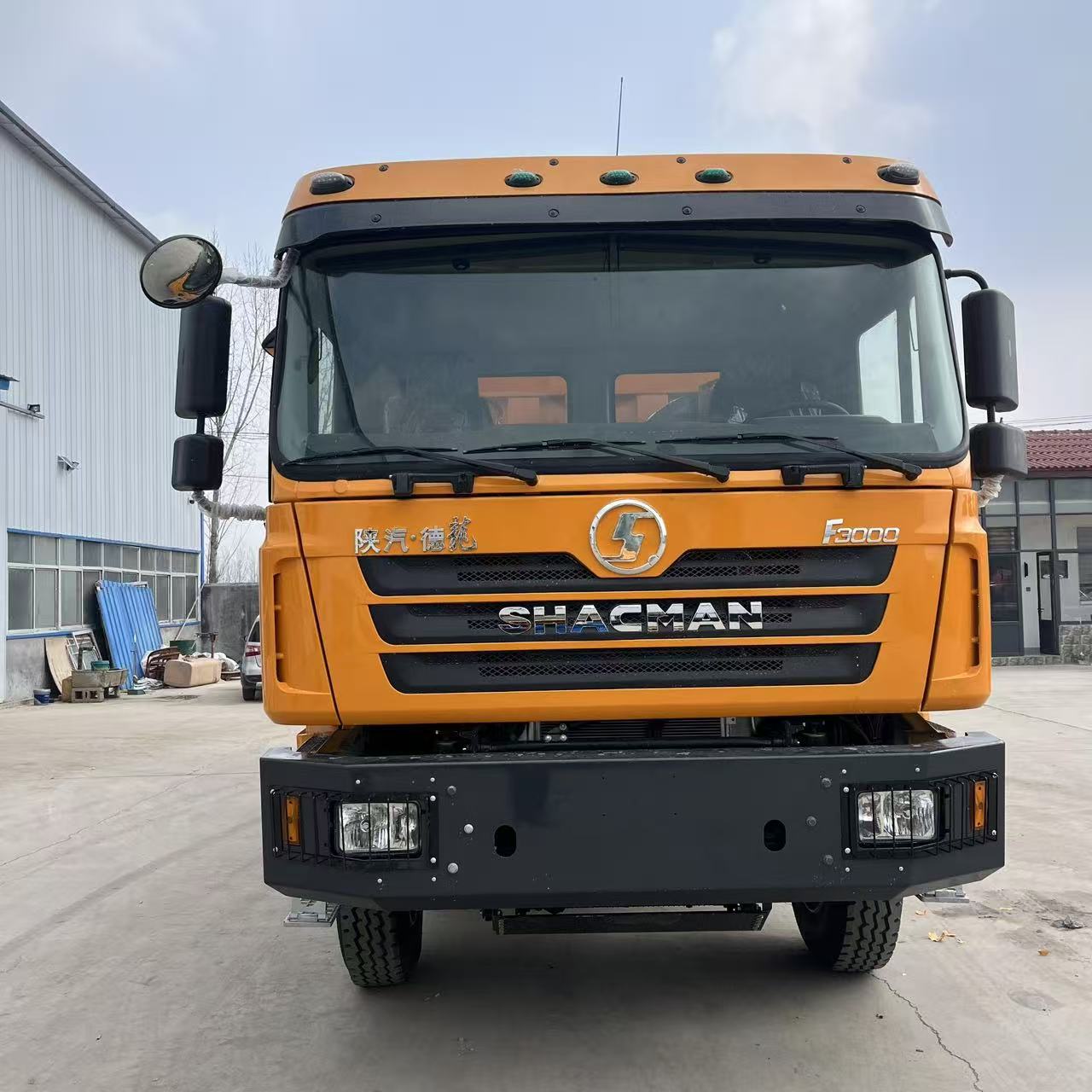 德龙f3000自卸车8X4